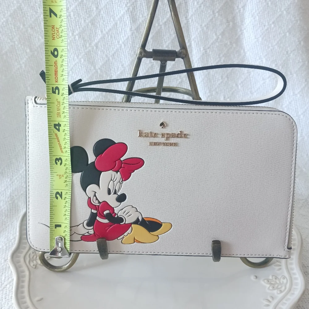 Kate Spade New York × Disney Minnie Mouse Wristlet - Picture 15 of 16